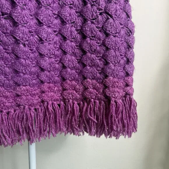 Handknit Crochet Purple Cape Poncho Wrap Sweater Chunky Fringe Granny Beige Boho - Picture 11 of 15